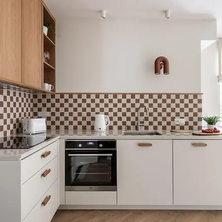 Sanhaus - Milano - Z Klimatyzacja 3 Minuty Od Plazy דירה סופוט